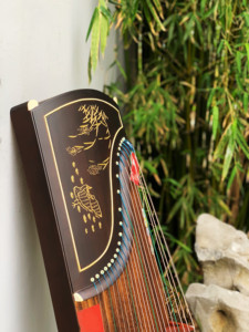 Instrumento de madeira guzheng gravado de alta qualidade, padrão 21, instrumento chinês de madeira - Product Image 4
