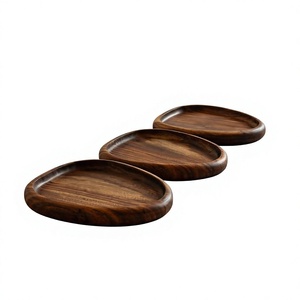 Peigne à cheveux démêlant classique authentique, rond, fait main, en bois naturel, durable, compatible lave-vaisselle, écologique - Product Image 1