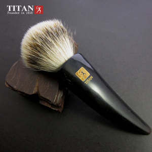 Titan ox manico in corno top nodi d'argento capelli in <span class=keywords><strong>tasso</strong></span> cura del viso <span class=keywords><strong>da</strong></span> uomo <span class=keywords><strong>pennello</strong></span> <span class=keywords><strong>da</strong></span> <span class=keywords><strong>barba</strong></span> <span class=keywords><strong>da</strong></span> <span class=keywords><strong>barba</strong></span> - Product Image 1