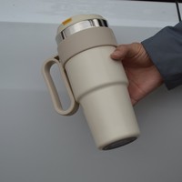 Vaso Térmico de Acero Inoxidable de 720ml con Diseño Clásico de Béisbol, Ecológico, Aislamiento Térmico de 6-12 Horas, Seguro para Agua Hirviendo, con Pajita