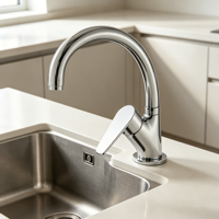 Robinet de cuisine en alliage de zinc au design moderne, à installation sur plan, avec cartouche céramique, idéal pour les cuisines d'hôtels et d'appartements