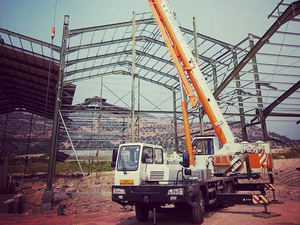 Mini-grue de levage pour camionnette, grue de 25 tonnes avec tarière - Product Image 3