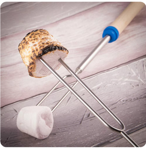 U Shape Wooden Handle Barbecue Fork Sausages Hot Dogs Roasting Stick Telescopic Marshmallow Roasting Sticks Telescopic Fork - Product Image 4