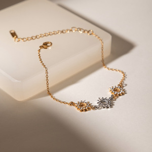 Star Pattern Zinc Alloy <b>Bracelet</b> With Rhinestone Inlay For Women Gift Jewelry - Product Image 4