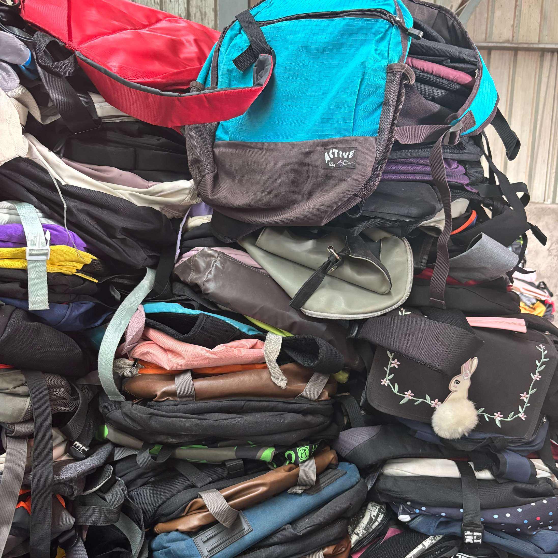 Bales Used Travel Bags For Sale Wholesale Second Hand School