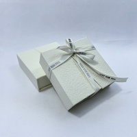Boîte de rangement pour bijoux en carton, design durable à double ouverture magnétique, haut de gamme, pour colliers et bagues