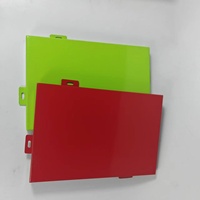 Revêtement en aluminium ondulé sur mesure pour la décoration de bâtiments, décoration murale et de toiture d'hôtel, durable