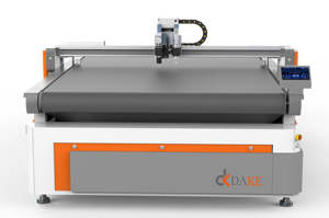 Máquina de Corte CNC Automática para Tecidos de Camada Única com Motor Servo Importado para Corte de Estêncil de Sola de Sapato e Camisetas 22mm - Product Image 3