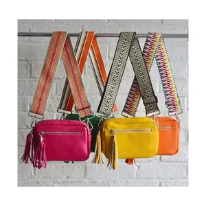 Monogramโลโก้แฟชั่นสุภาพสตรีกระเป๋าCrossbodyกระเป๋ากล้องสําหรับสาวสนามกีฬาPuหนังผู้หญิงกระเป๋าMessenger