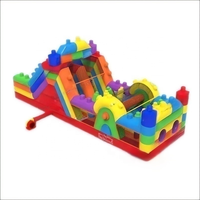 Blocs commerciaux Mega blocks trampolines jeu blocs de construction parcours d'obstacles gonflable à vendre