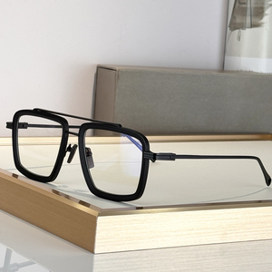 <span class=keywords><strong>Occhiali</strong></span> <span class=keywords><strong>da</strong></span> <span class=keywords><strong>Sole</strong></span> Quadrati Vintage di Lusso per Uomo e Donna, Montatura in Titanio <span class=keywords><strong>con</strong></span> <span class=keywords><strong>Lenti</strong></span> UV400 Polarizzate, <span class=keywords><strong>Occhiali</strong></span> <span class=keywords><strong>da</strong></span> <span class=keywords><strong>Vista</strong></span> - Product Image 4