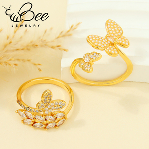 Anillo de Compromiso de Mariposa con Circonita de Alta Calidad al por Mayor, Chapado en Oro de 21k, Brillante, Irregular, Ajustable, Tipo Cóctel - Product Image 2