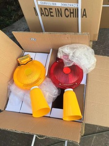 Luz LED de Advertencia <span class=keywords><strong>Solar</strong></span> Intermitente Portátil para Seguridad Vial, Utilizada en Conos de Tráfico - Product Image 6