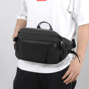 Bolso Bandolera Cruzado Informal Estilo Japonés para Hombre, Gran Capacidad, Estilo Deportivo para Exteriores, Cuero Genuino con Función USB, Nuevo Diseño - Product Image 1