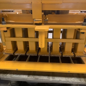 Moules à blocs <span class=keywords><strong>de</strong></span> béton manuels fournis par l'usine, moules à pavés pour divers types <span class=keywords><strong>de</strong></span> machines à fabriquer des briques - Product Image 3