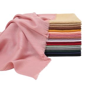 New Malaysia Bamboo <b>Hijab</b> Set Wholesale Multi Color Plain Cotton Hijabs With Bamboo <b>Undercaps</b> - Product Image 2