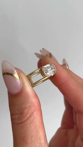 Anillo de Compromiso con Diamante Cultivado en Laboratorio, Corte Esmeralda, Oro Amarillo de 14K, Banda Abierta, Anillo de Novia Solitario para Mujer, Lujoso, Certificado IGI - Product Image 3