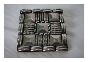 Meilleure Offre 2026 Sous-verre tendance de forme carrée en bois et résine fait main, style luxueux pour décoration de table ART ZONE INTERNATIONAL - Product Image 2