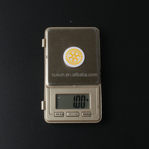 Trung Quốc Bán Buôn Tùy Chỉnh Chất Lượng Cao Đa Màu Lễ Hội Thẻ Nhựa - Product Image 2