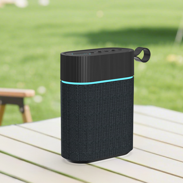40W IPX6 Waterproof Outdoor Portable Speaker with RGB LED Lighting Easy-to-Carry 4000mAh Plastic Cabinet 2.1 Soundbar