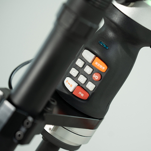 <span class=keywords><strong>Robot</strong></span> hàn hợp tác FR5 Cánh tay <span class=keywords><strong>robot</strong></span> hợp tác tốc độ cao 6 trục Bộ điều khiển <span class=keywords><strong>robot</strong></span> 6 trục để hàn các bộ phận ô tô - Product Image 5