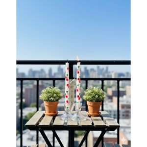 Bougies décoratives coniques faites à la main à motif cerise pour Noël, la Saint-Valentin et les anniversaires (lot de 2) - Product Image 3