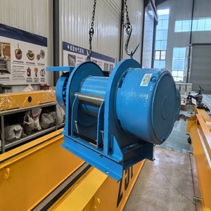 Heavy-duty Powerful Winch for Construction Lifting - Product Image 4