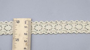 Nastro in pizzo all'uncinetto in puro cotone, vintage, con bordo smerlato, per Junk Journal, abiti in lino e decorazioni rustiche per matrimoni - Product Image 4