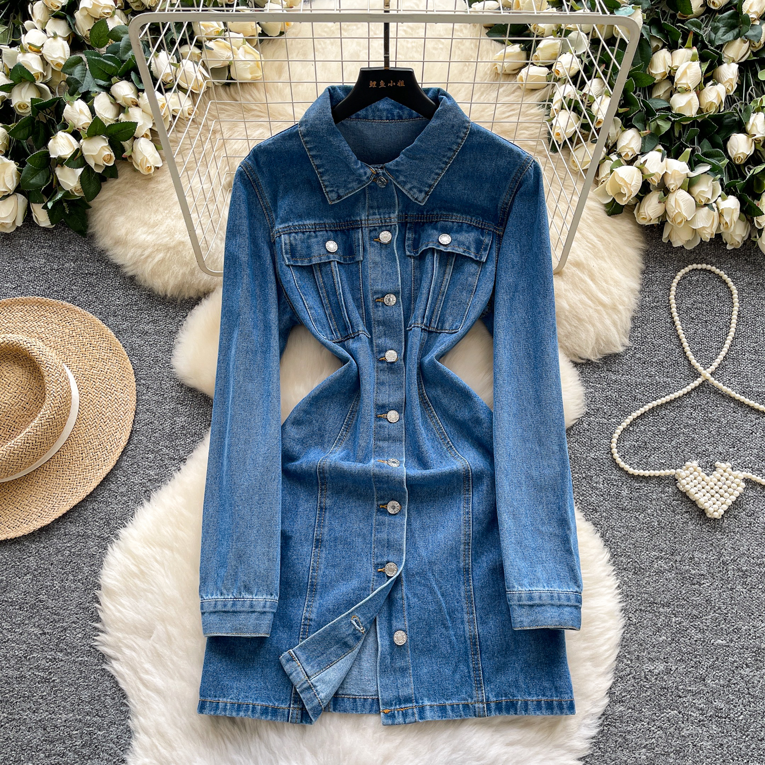 shuhua denim dress Aespa's Winter, LE SSERAFIM's Sakura, and (G)I-DLE's Shuhua "Share A Stylist" With Same Dress For Latest Comebacks