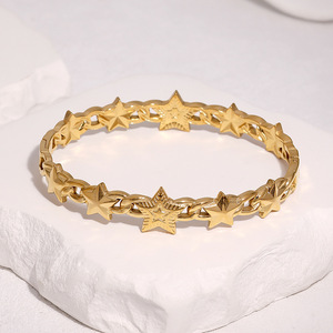 Brazalete <span class=keywords><strong>Dina</strong></span> para Mujer, de Acero Inoxidable, Plateado/Dorado, con Estrella Personalizada, Minimalista, Moderno, con Cierre, Antideslustre - Product Image 3