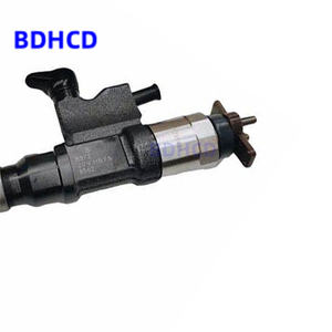 095000-0670 автозапчасти дизельный топливный инжектор Common Rail 095000-067 #6261-11-3100 6261 11 3100 6261113100,0 - Product Image 5