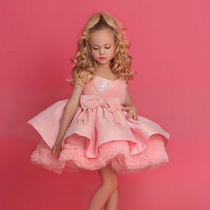 Vestido de Tirantes para Niña con Lazo Grande de Pedrería Rosa, Falda Tutú de Felpa para Desfile de Moda - Product Image 3
