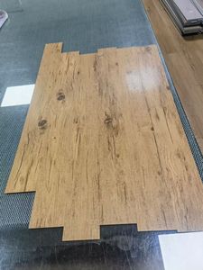 Suelo Vinílico SPC de Alta Gama Vanjoin, Resistente al Agua, de Tablones Anchos, Sistema de Click - Product Image 3