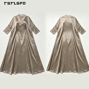 Vestido Largo de Gala para Mujer, Estilo Abaya, Satén Color Champán, Adornado con Cristales y Pedrería, Manga Murciélago 3/4, Cuello en V, Elegante y Lujoso - Product Image 5