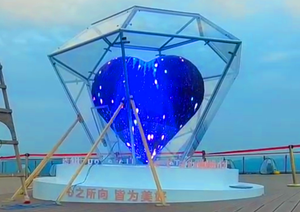 מפעל הנבחרים מותאם אישית יצירתי בלתי סדיר בצורת מוצג p1.5 p1.8 p2 p2.5 p3 p4 לב כדורי הוביל תצוגת וידאו 3D - Product Image 3