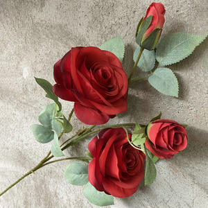 Bouquet <span class=keywords><strong>de</strong></span> roses artificielles en soie <span class=keywords><strong>de</strong></span> haute qualité, 70 cm, quatre têtes avec bourgeons et feuilles, roses partiellement éclose, décoration <span class=keywords><strong>de</strong></span> mariage - Product Image 4