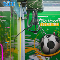 BLEE Machine à griffes de football à monnayeur, jeu de grue à prix en forme de ballon de football, avec joystick et éclairage LED, pour centre de divertissement et FEC