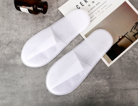 Pantoufles de luxe personnalisées de haute qualité pour hôtel, spa, chambres d'hôtel, équipements hôteliers, pantoufles pour invités d'hôtel