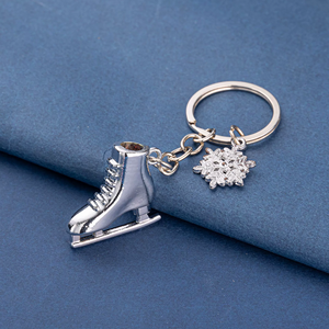 Porte-clés Patins à Roulettes, Porte-clés Patins, <span class=keywords><strong>Pendentif</strong></span> Clé <span class=keywords><strong>Jeux</strong></span> <span class=keywords><strong>de</strong></span> Neige, Porte-clés Hiver en Alliage <span class=keywords><strong>de</strong></span> Zinc Métallique, Porte-monnaie Personnalisé - Product Image 5