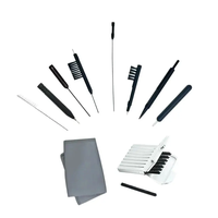Kit de nettoyage d'aides auditives portable pour les voyages avec mini-brosse, boucle à cire et boîte de transport compacte pour les déplacements