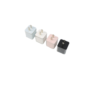 Adaptador de carga rápida GaN 20W Nuevo teléfono móvil PD y <span class=keywords><strong>cargador</strong></span> para Iphone Compatible <span class=keywords><strong>Note</strong></span> <span class=keywords><strong>20</strong></span> <span class=keywords><strong>Ultra</strong></span> Travel OEM <span class=keywords><strong>Ultra</strong></span> Wh - Product Image 2
