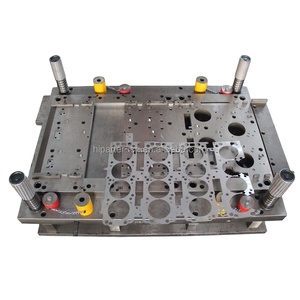 Qingdao Hiparter OEM tôle automobile <span class=keywords><strong>joint</strong></span> progressif en acier <span class=keywords><strong>joint</strong></span> <span class=keywords><strong>de</strong></span> <span class=keywords><strong>culasse</strong></span> faisant la Machine moule - Product Image 5