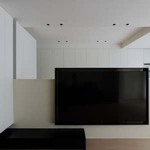 Nouvelle armoire en bois durable avec portes coulissantes, espace de rangement ample pour le mobilier de la maison, pour la chambre à coucher, la salle à manger et le salon - Product Image 4