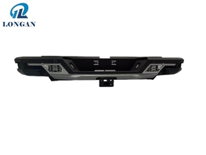 Paraurti Posteriore e Bull Bar Personalizzati per Pickup 4x4, Accessori Off-Road in Acciaio Resistente, Compatibili con Verricello, Verniciatura a Polvere Nera - Product Image 4