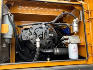 SANY Mini SY235 Excavadora usada Heavy Duty Crawler Excavadora Yanmar Engine 60 Ton Operating 7 Ton Mini Excavadora Bomba Cojinete - Product Image 2