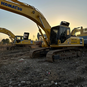 Excavatrice sur chenilles hydraulique Komatsu PC360 d'occasion de 36 tonnes, modèle 2022, avec moteur, boîte de vitesses, pompe, PLC, moteur, engrenages et godet de 1,6 m - Product Image 1