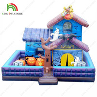 Château gonflable d'Halloween Maison hantée extérieure Commerciale Horrible Gargoyle Château gonflable Accessoires Location d'Halloween