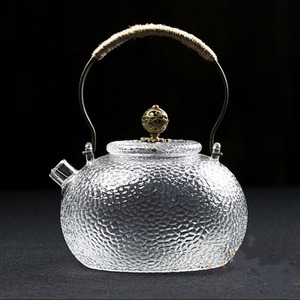 Tetera de vidrio martillado con mango de cobre, resistente a altas temperaturas, juego de té Kung Fu, forma redonda, para té de la tarde - Product Image 5