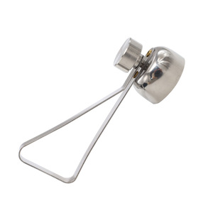 Ouvre-œuf en acier inoxydable Chef Season Show 8652, outil de cuisine pour percer et fendre les œufs - Product Image 4
