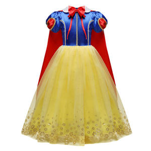 Abito da Principessa <span class=keywords><strong>Biancaneve</strong></span> con Maniche a Sbuffo, Collo a Risvolto, Fiocco in Tulle, Set di Accessori Adatti all'Età per le Vacanze Natalizie delle Ragazze - Product Image 3